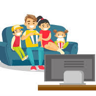 Menonton TV dengan keluarga